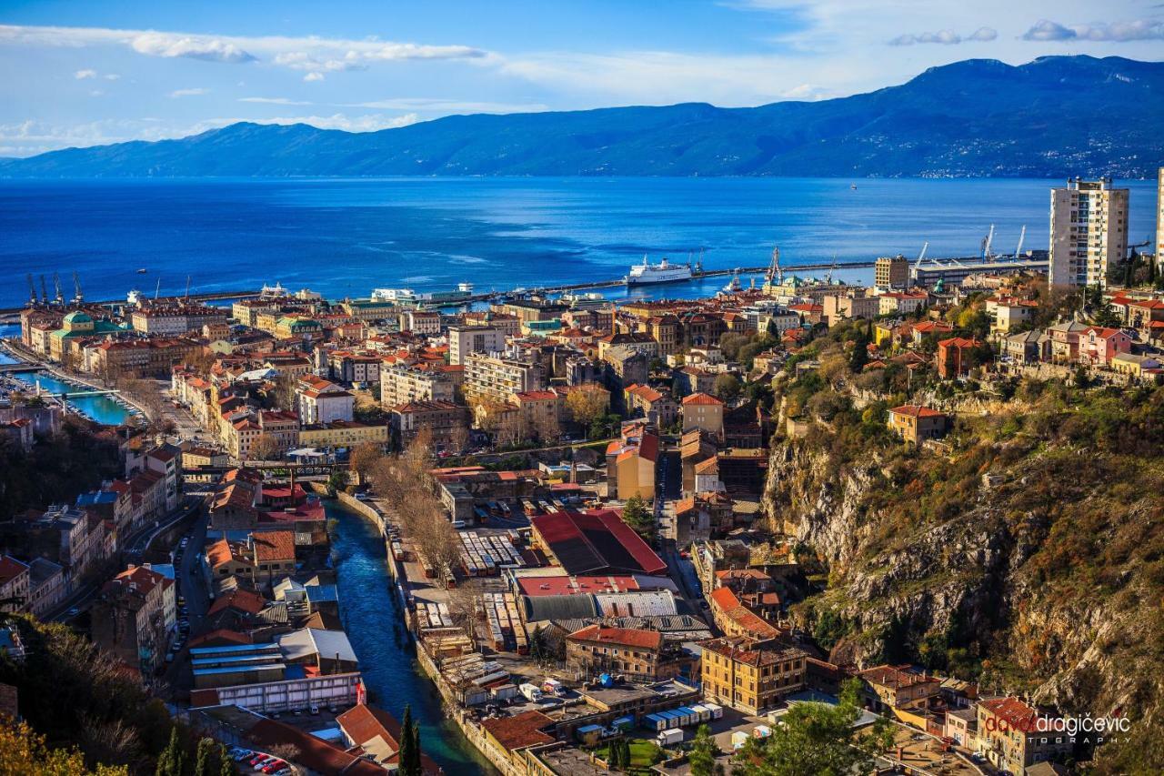Conty Apartment Rijeka Eksteriør bilde